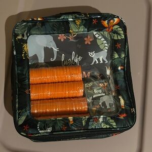 NWOT Lug Rummy Bento Game